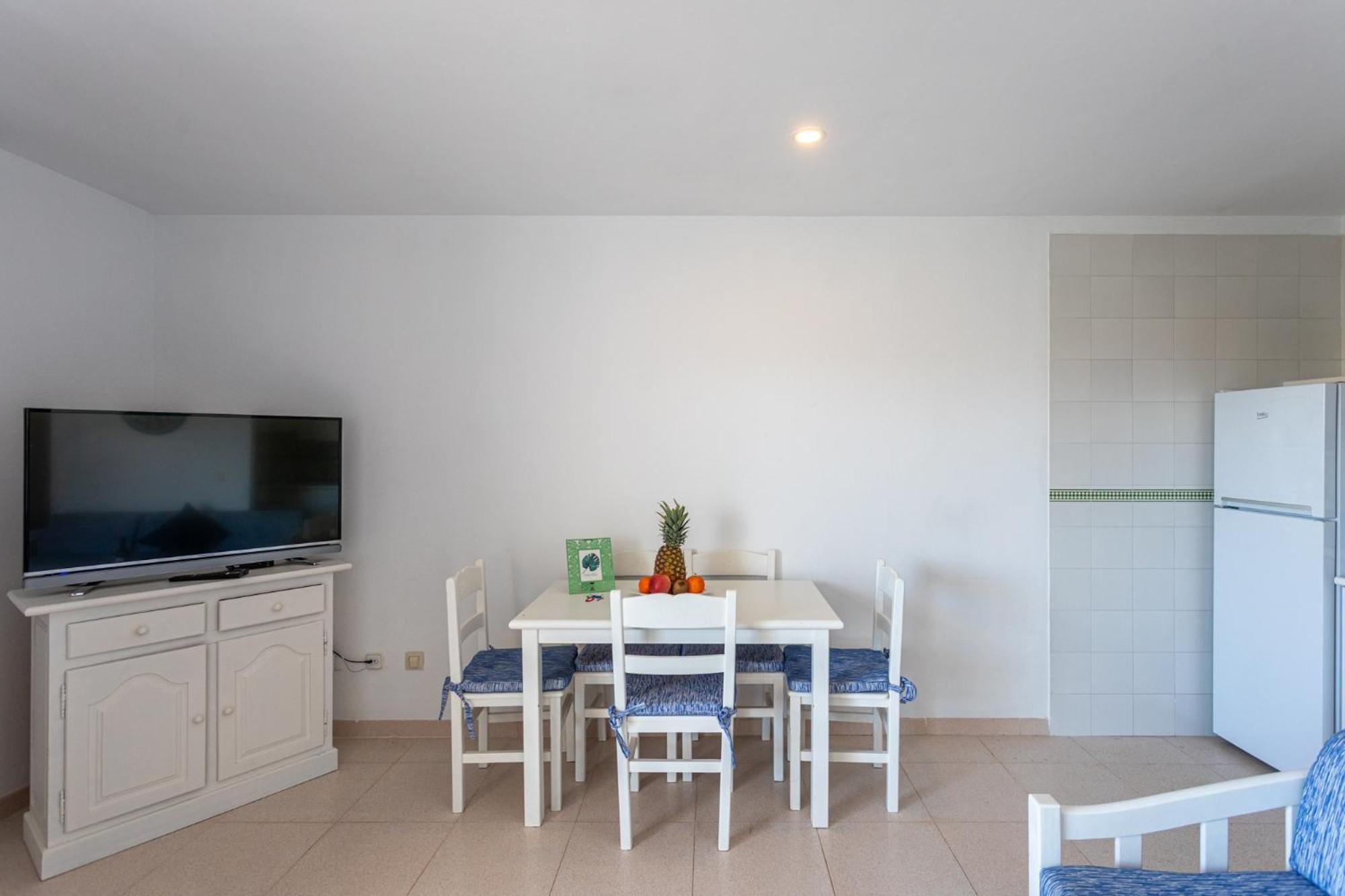 Es Dolc Apartments By Youroom Colonia de Sant Jordi Kültér fotó