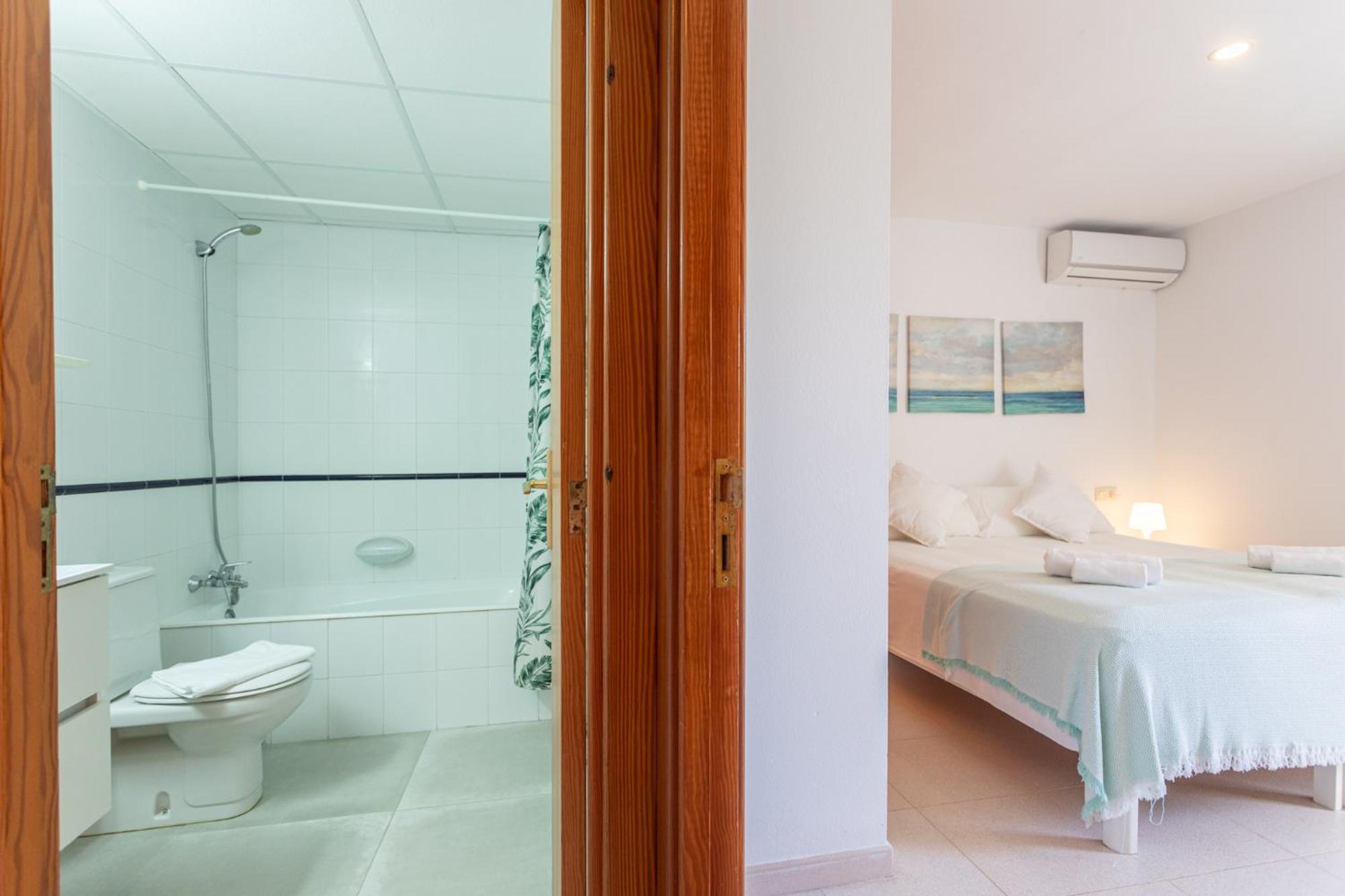 Es Dolc Apartments By Youroom Colonia de Sant Jordi Kültér fotó